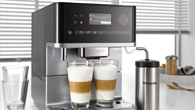 Neue Stand-Kaffeevollautomaten 